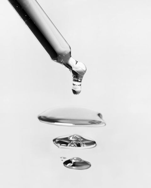 Sebum Control and Diminish Dullness: CBD Oil's Skincare Benefits