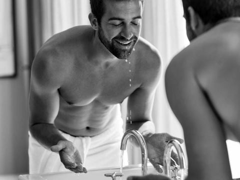 Why do blackheads appear and how to avoid them?